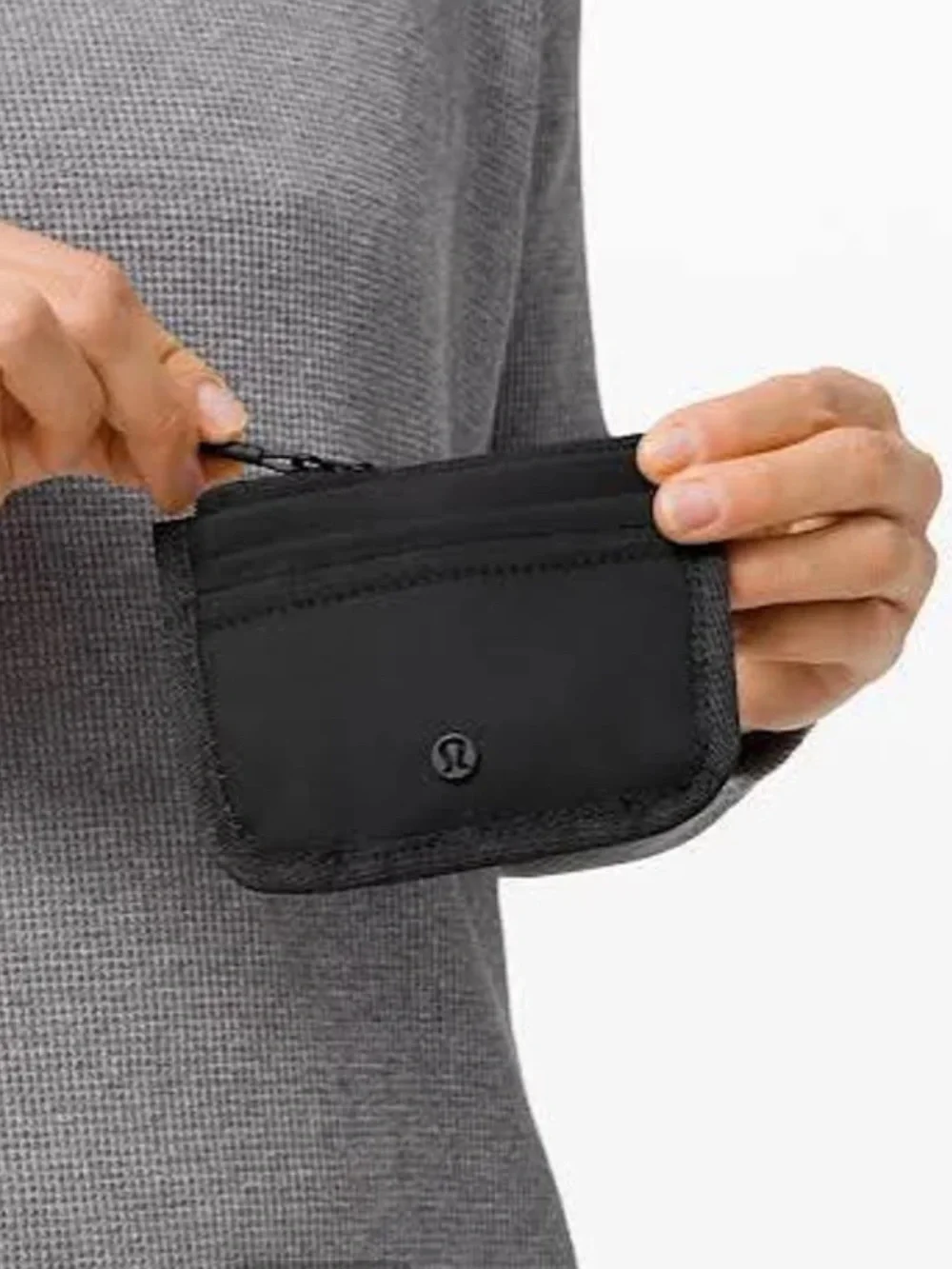 NWT LULULEMON TRUE IDENTITY CARD CASE